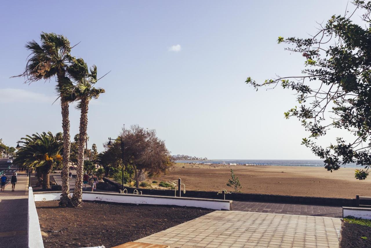 Apartamento Alisios Beach Puerto Del Carmen Пуерто дел Кармен Екстериор снимка